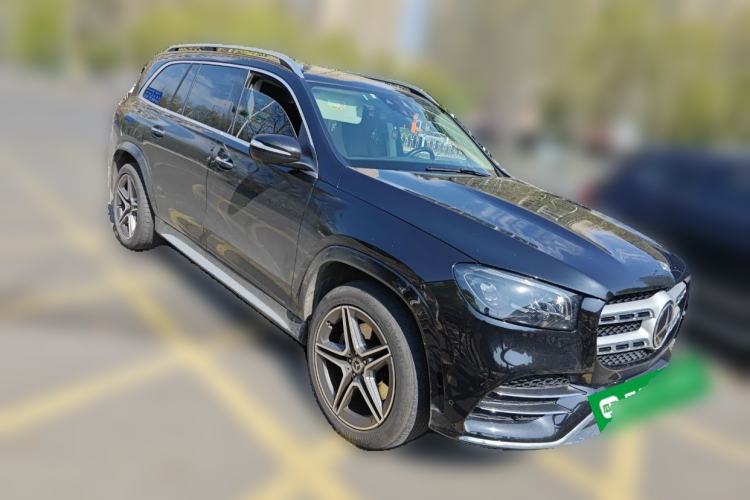 Used Mercedes-Benz GLS 2022 Second Facelift GLS 450 4MATIC Stylish Version Front Right 45 Deg