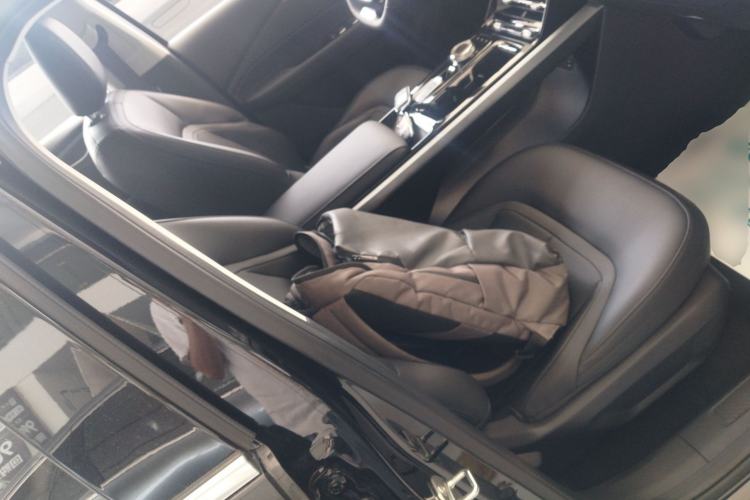 Used Wuling Xingguang 2024 Co-Creation Edition 510 Advanced Model
