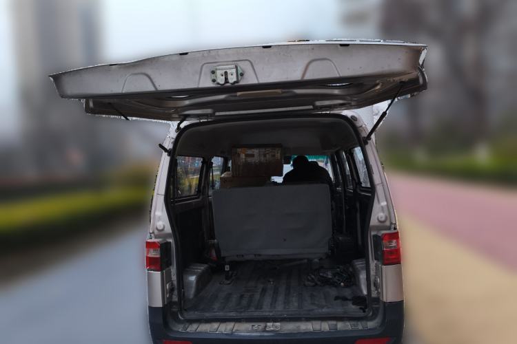 Used Jinbei Hiace X30 2020 1.5L Super-Comfortable Version China VI Standard SWC15M