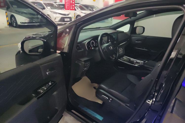 Used Honda Elysion 2024 2.0L eHEV Luxury Edition