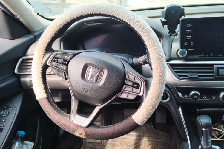 Used Honda Accord 2018 260TURBO Luxury Edition China V Emission Standard Steering Wheel