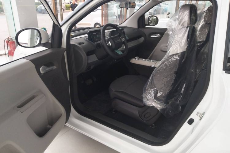 Used Changan Lumin 2025 205 km Xiangqin Version
