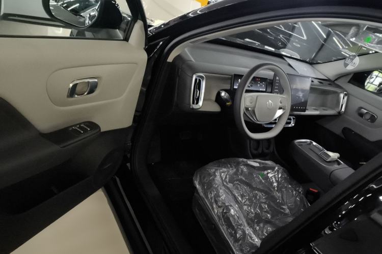 Used Leapmotor B10 2025 510 Joyful Edition
