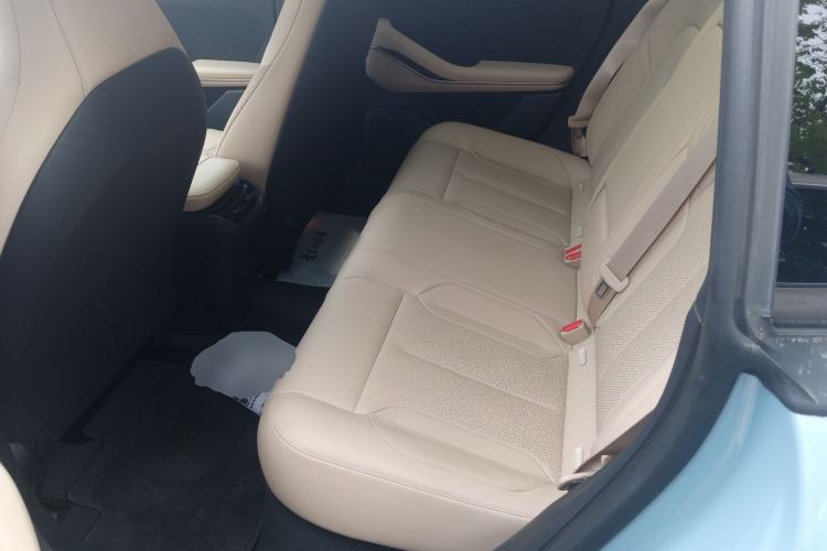 Used Nio ET5T 2024 75kWh Touring Left Rear Seat