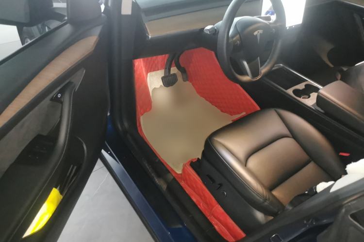 Used Tesla Model Y 2021 Long-Range All-Wheel-Drive Version