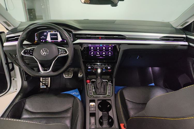 Used Volkswagen FAW-Volkswagen CC 2023 380TSI Striking Edition
