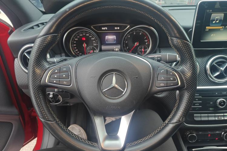 Used Mercedes-Benz A-Class 2016 A 200 Fashion Model