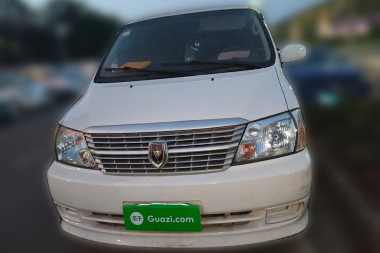 Used Jinbei Express 2020 2.0L Upgraded Version China VI Standard 6-Seater 1TZS Front