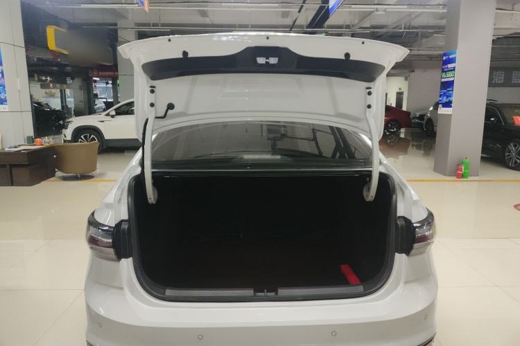 Used Volkswagen Lavida 2023 New Sharp 1.5L Automatic New Wish Edition