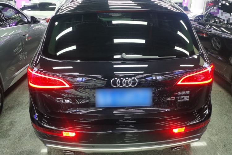 Used Audi Q5 2018 Collector's Edition 40 TFSI Technology Model