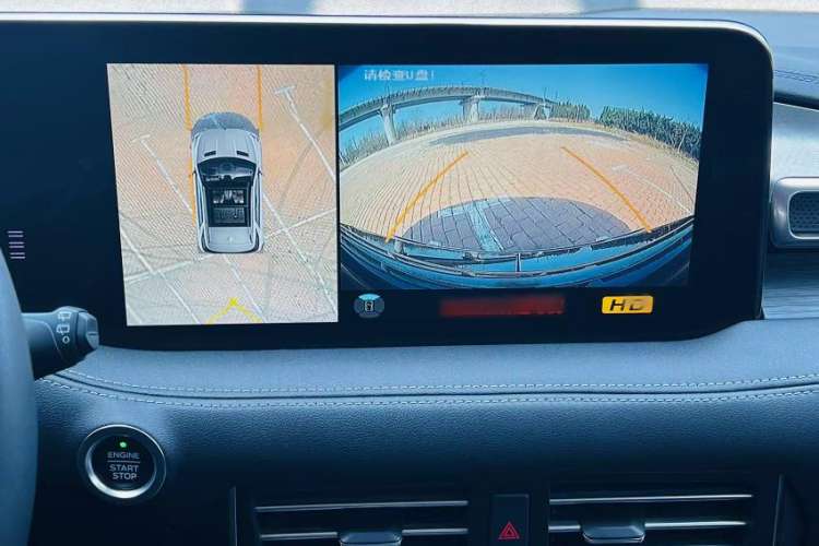 Used Ford Edge 2021 PLUS EcoBoost 245 Two-Wheel-Drive Platinum Edition 5 Seats