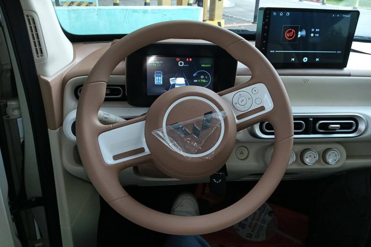 Used Wuling Hongguang MINIEV 2024 3rd Generation 215km Youth Edition