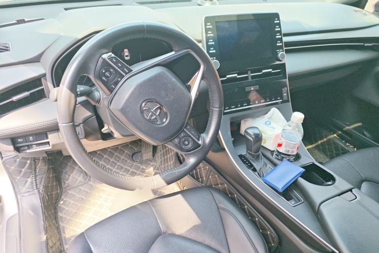 Used Toyota Avalon 2019 Dual-Engine 2.5L Luxury Edition China V Standard
