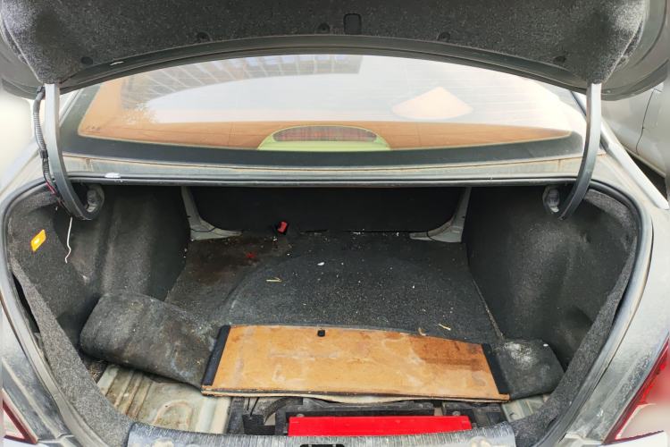 Used Volkswagen Lavida 2011 1.6L Manual Joy Version