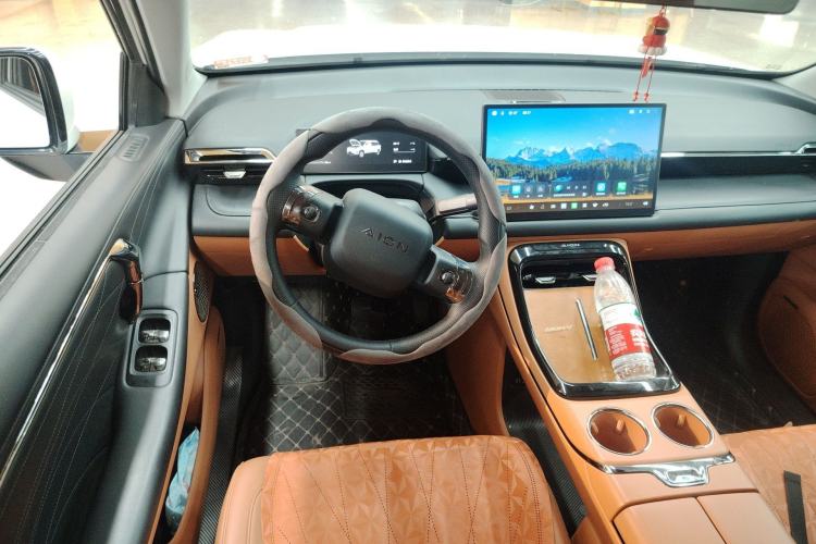 Used AION V 2024 Aion Tyrannosaurus 520 Smart Luxury Edition