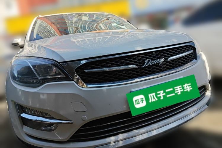 Used Zotye Domy X5 2017 Upgraded Model 1.5T Manual Supreme Edition