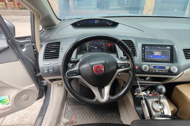 Used CIIMO 2012 1.8L Automatic