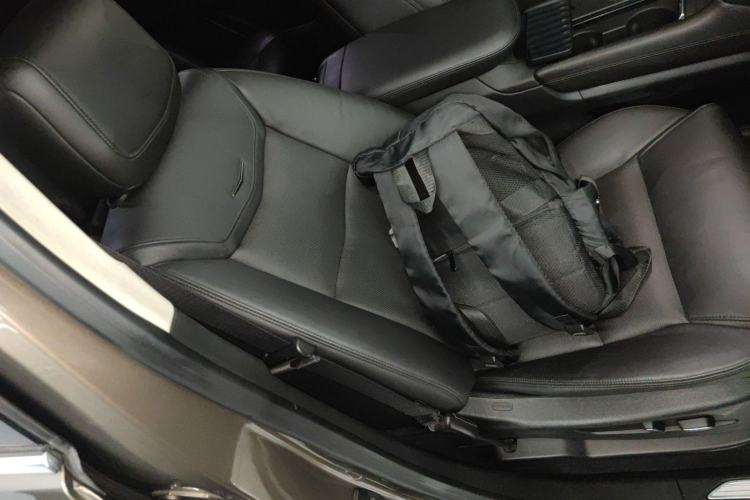 Used Cadillac XT5 2016 25T Luxury Model
