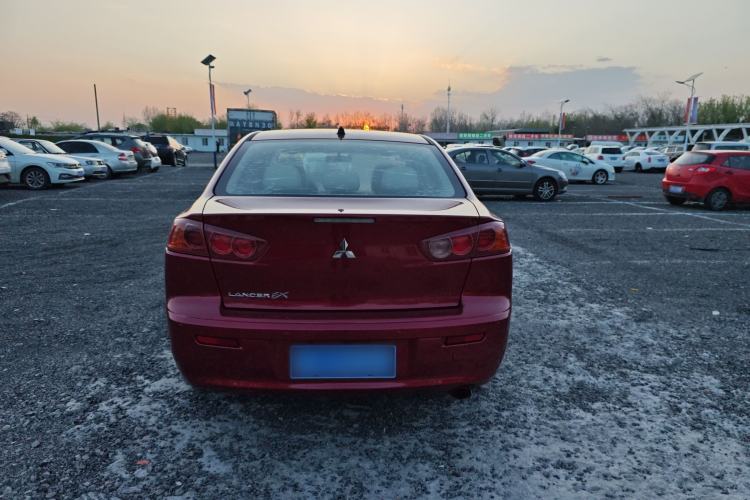 Used Mitsubishi Lancer EX 2010 Fashion Edition 1.8L CVT Comfort Trim Exterior 5