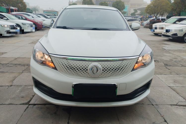 Used Dongfeng Aeolus E70 2023 500 Smart Edition Lithium Iron Phosphate 48.6 kWh 120 kW