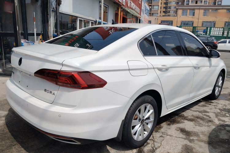 Used Volkswagen Bora 2021 1.5L Manual Comfort Smart Connect Edition
