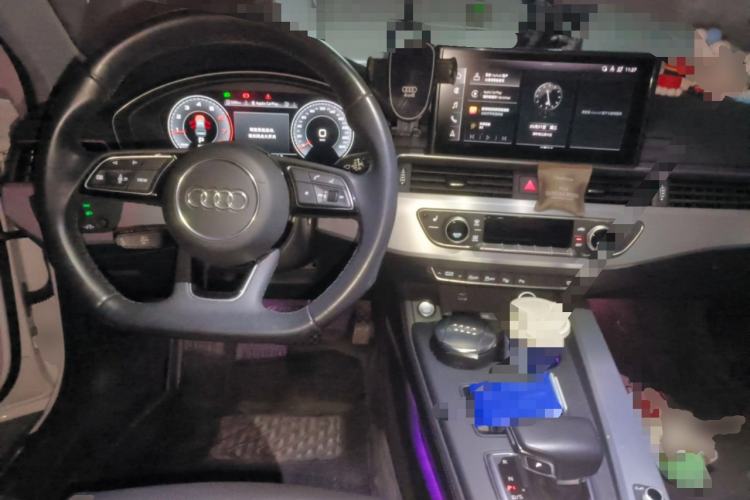 Used Audi A4L 2022 40 TFSI Luxury Dynamic Model
