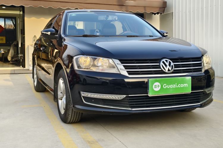 Used Volkswagen Lavida 2013 Revised Classic 1.6L Manual Fashion Edition Exterior 1