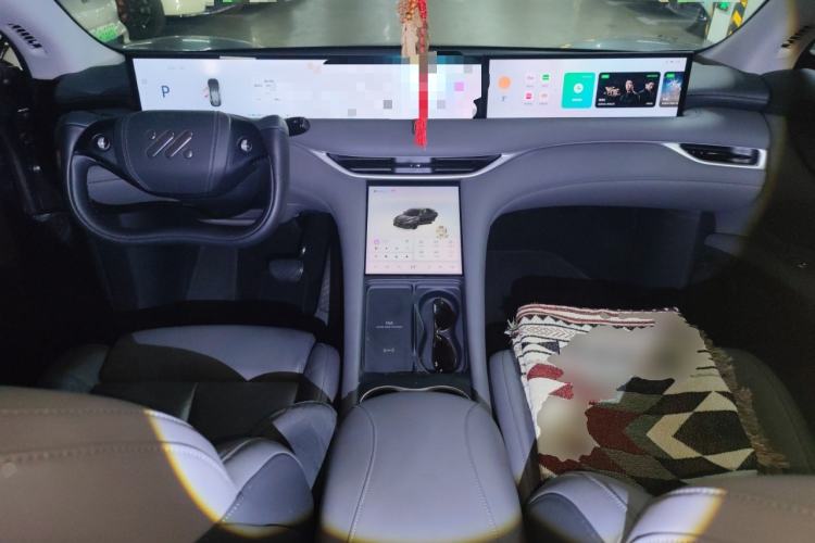 Used IM LS6 2023 Max Standard Edition Center Console