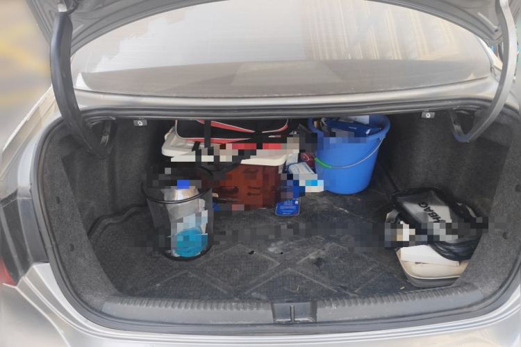 Used Volkswagen Sagitar 2012 1.6L Manual Comfort Model Trunk