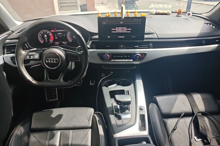 Used Audi A4L 2020 40 TFSI Luxury Dynamic Model