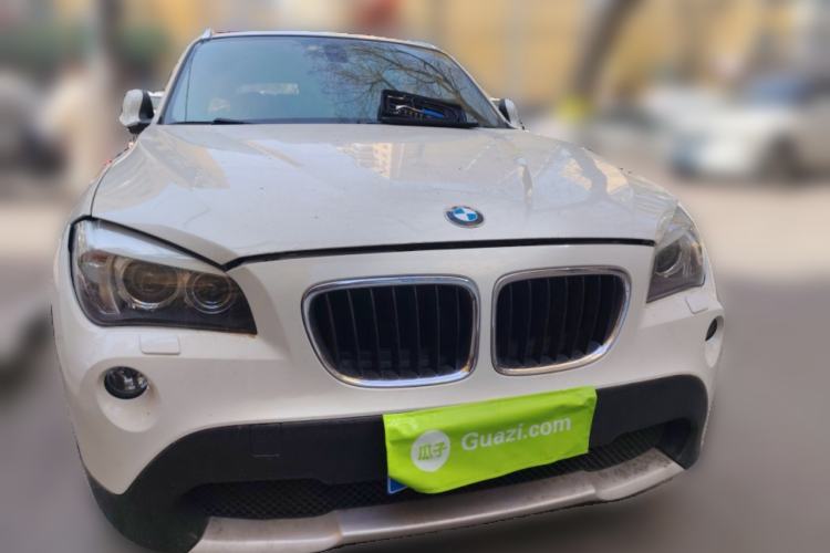 Used BMW X1 2012 xDrive20i Luxury Model Front