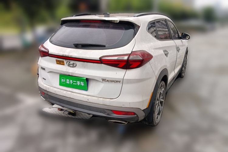 Used Hyundai Tucson 2019 280TGDi Dual-Clutch Two-Wheel Drive Fashion Edition China VI Standard