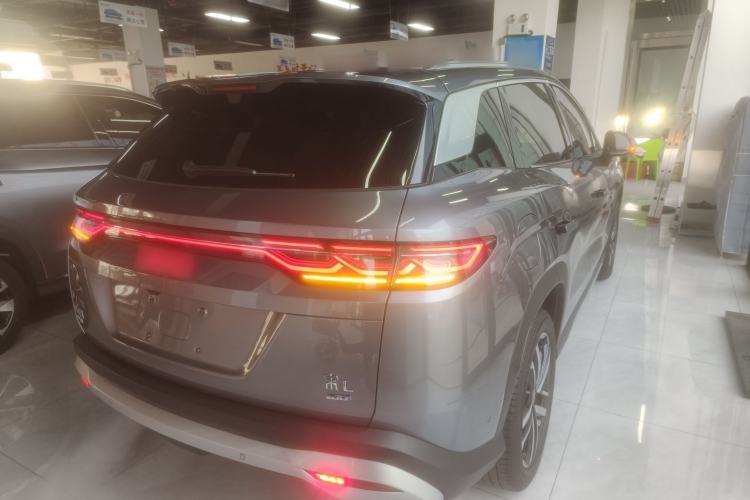 Used BYD Song L DM-i 2025 Intelligent Driving Version 112 km Beyond-Range Type
