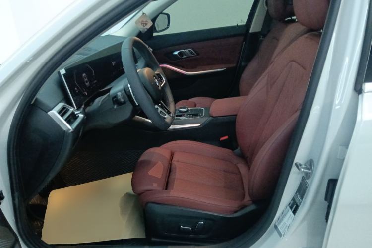 Used BMW 3 Series 2025 325Li M Sport Package Left Front Seat