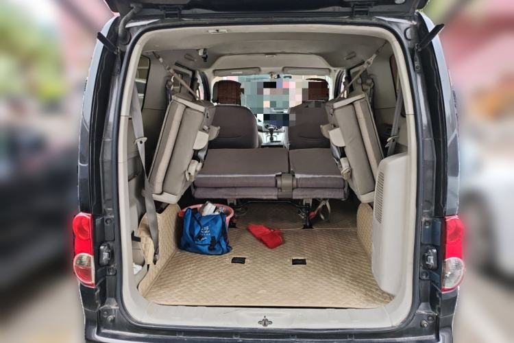 Used Nissan NV200 2014 1.6L CVT Zunya Model China IV Standard
