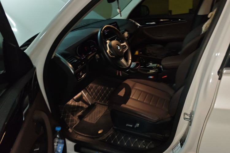 Used BMW X3 2020 xDrive25i M Sport Package Left Front Seat