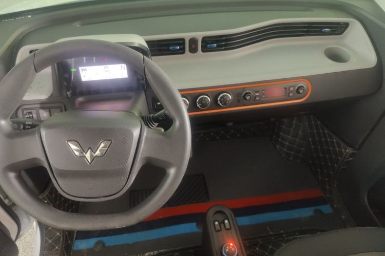 Used Wuling Hongguang MINIEV 2022 Easy Version Lithium Iron Phosphate