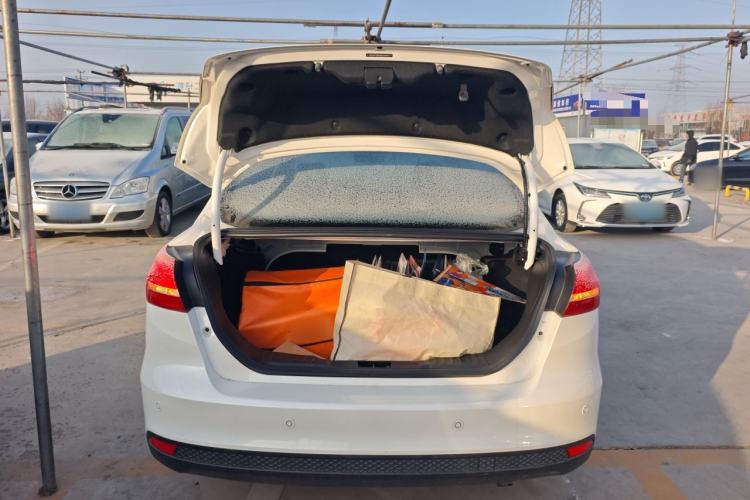 Used Ford Focus 2015 Sedan 1.6L Automatic Trend Model