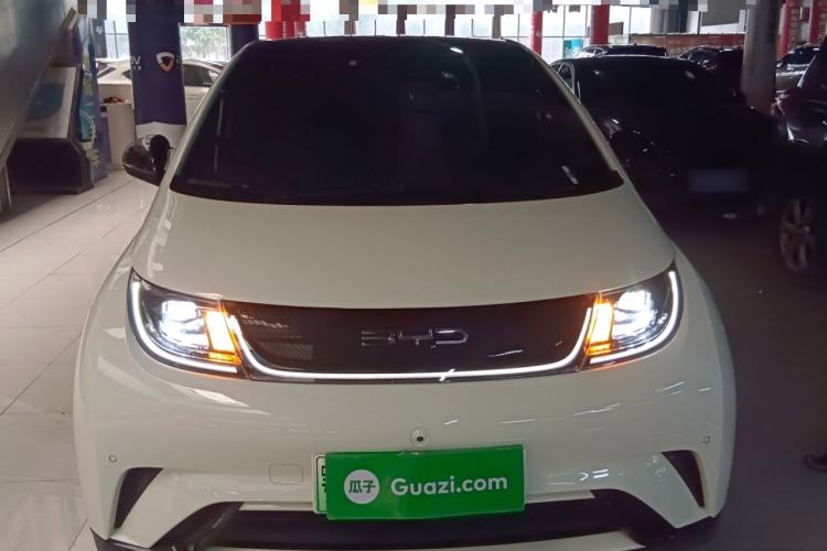 Used BYD Dolphin 2023 420 km Fashion Edition
