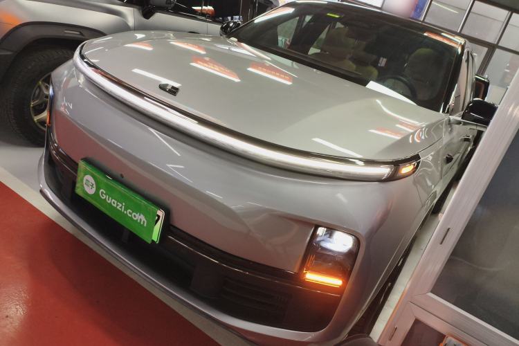 Used Li Auto L8 2023 Air model