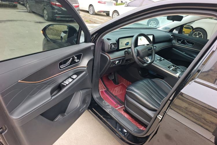 Used Chery Tiggo 9 2023 2.0T Dual-Clutch Two-Wheel Drive Leading Edition 5 Seats
