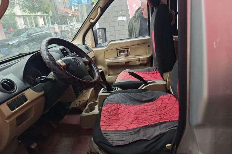 Used Dongfeng Xiaokang C36 2015 1.5L Base Version DK15-06 Left Front Seat