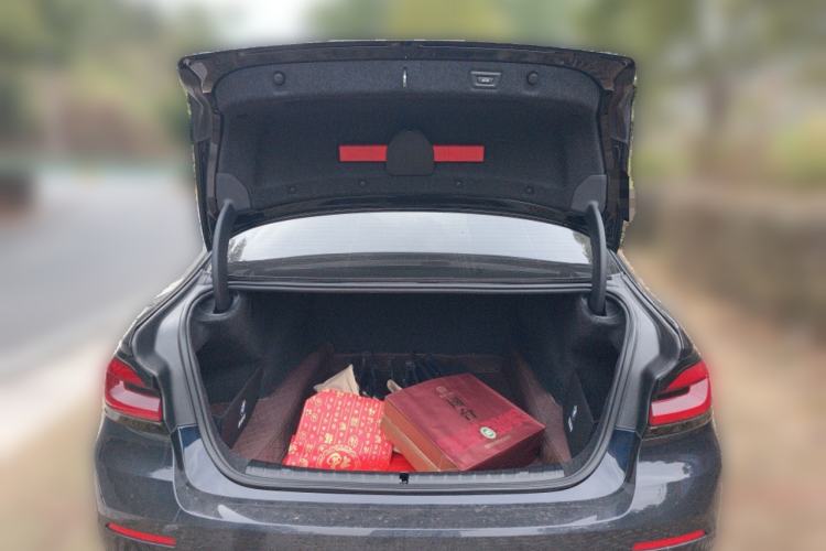 Used BMW 5 Series 2022 525Li Luxury Package