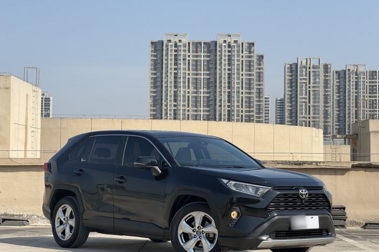 Used Toyota RAV4 2020 2.0L CVT Two-Wheel Drive Fashion Edition