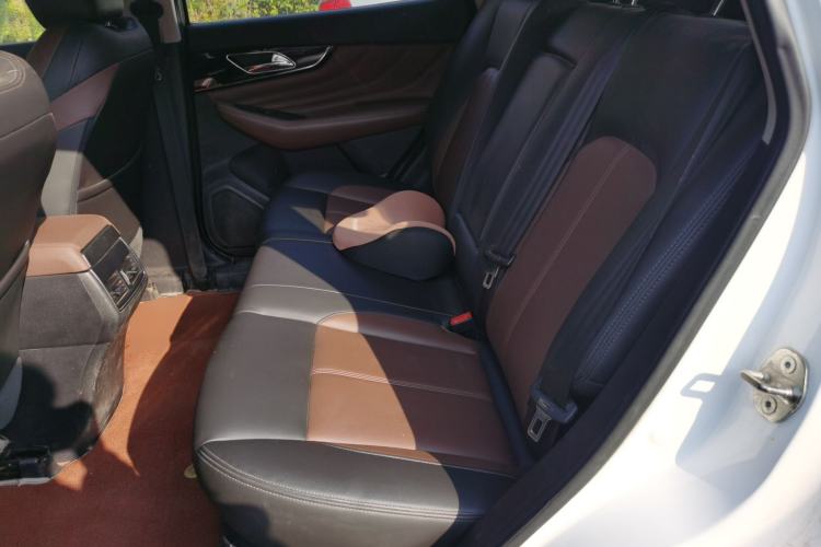 Used Dongfeng Aeolus AX7 2018 Classic 1.6T Automatic Luxury Model