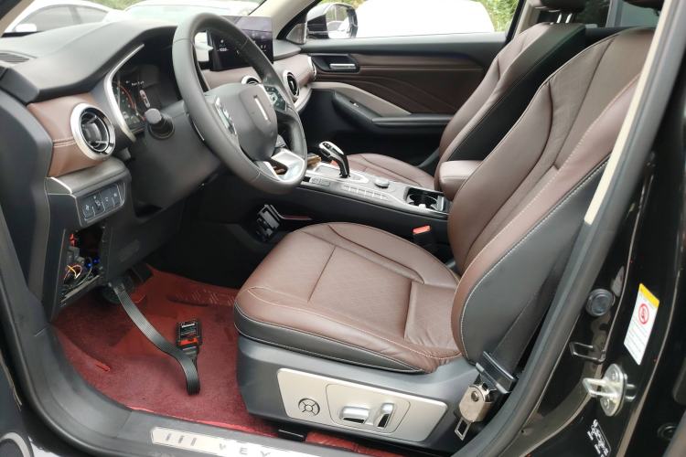 Used Wey VV6 2020 2.0T Two-Wheel Drive Smart Protection+