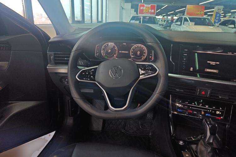 Used Volkswagen Passat 2023 Revised 330TSI Elite Edition Steering Wheel