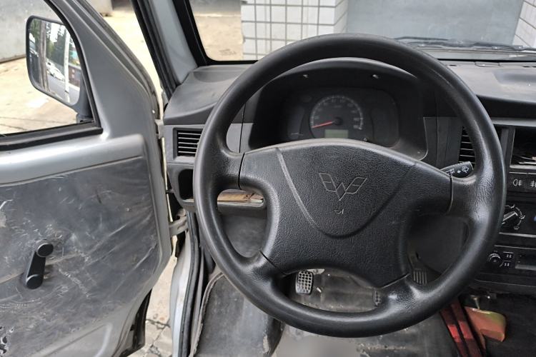 Used Wuling Zhiguang 2020 1.2L Practical Model China VI LSI
