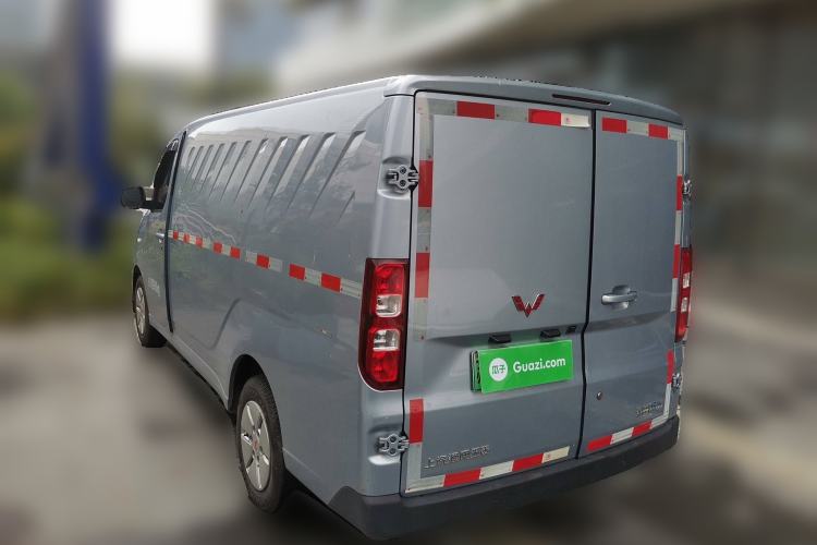 Used Wuling Yangguang 2024 300km Comfort Version with Sealed Windows 60kW
