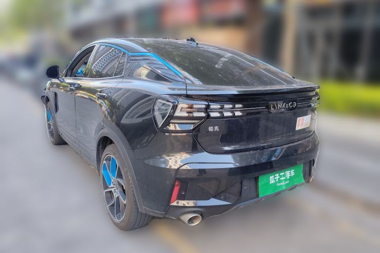 Used Lynk & Co 05 2020 2.0TD Two-Wheel Drive Shine Halo